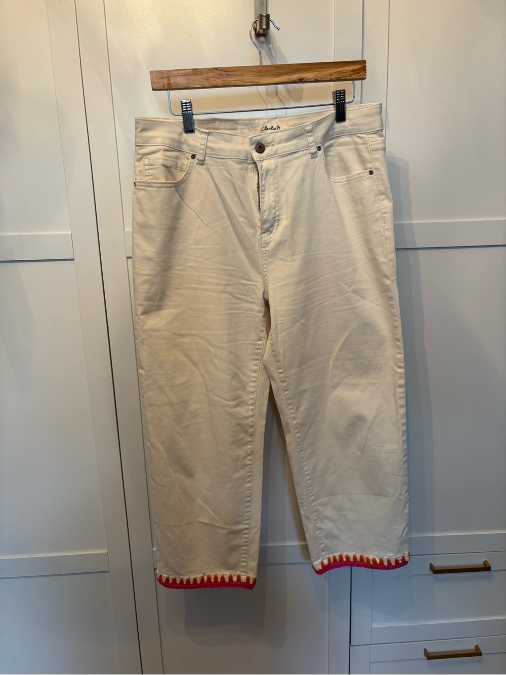 Cream Relaxed Cropped Jeans with Red Hem Trim